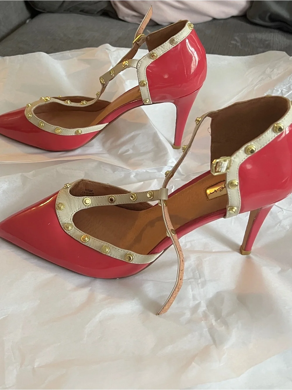 Halogen Fuchsia Pointed T-Strap Shoes with Gold Studs - Sz 10.5